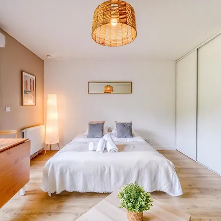 Apartment Jardins De Flore Merignac (Gironde)