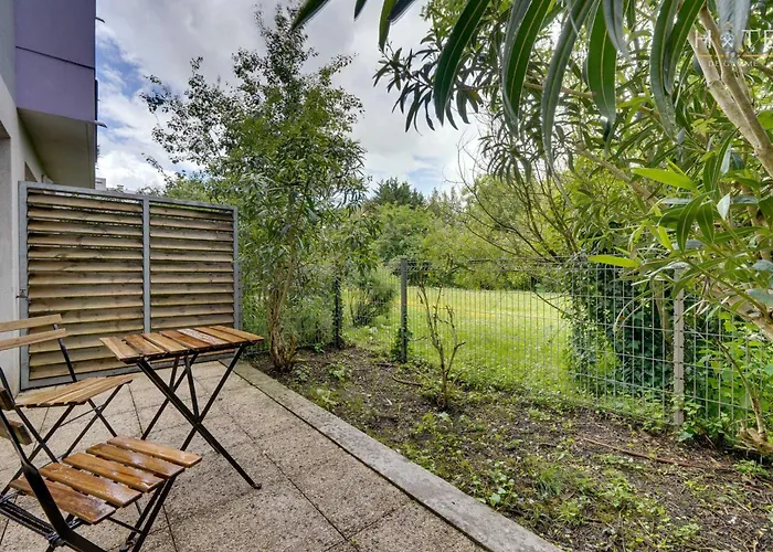 Central, Proximite Immediate Aeroport *